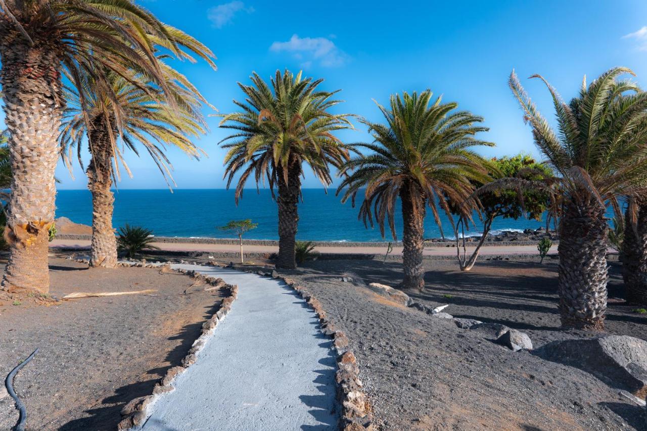 Luxury Estudio En Playa Roca A Primera Linea Del Mar コスタ・テギセ エクステリア 写真